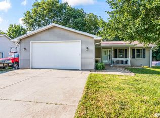 309 W Little St, Athens, IL 62613
