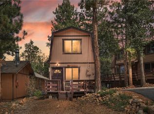 759 Spruce Ln, Sugarloaf, CA 92386