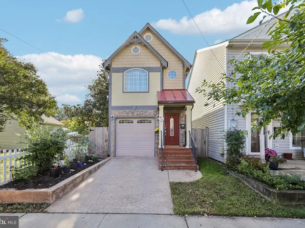 626 Stuart St, Fredericksburg, VA 22401