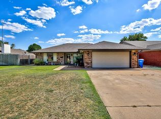 2705 Partridge Ln, Enid, OK 73703