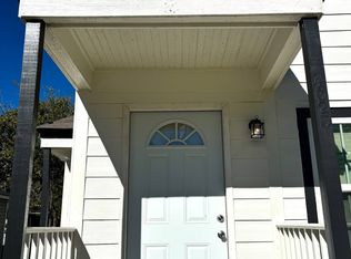 4025 Walker St, Dallas, TX 75211