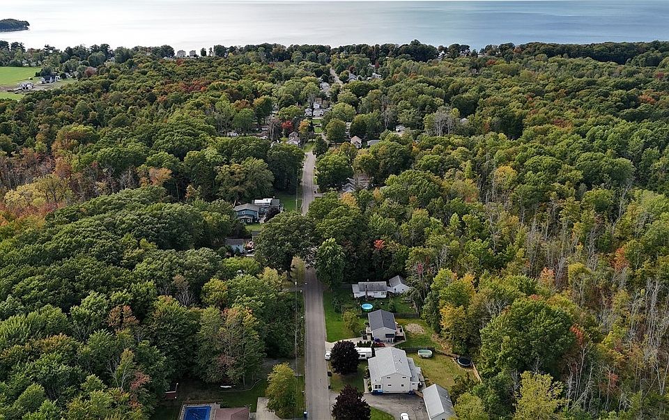 810 Beach Rd, Angola, NY 14006 MLS B1500840 Zillow