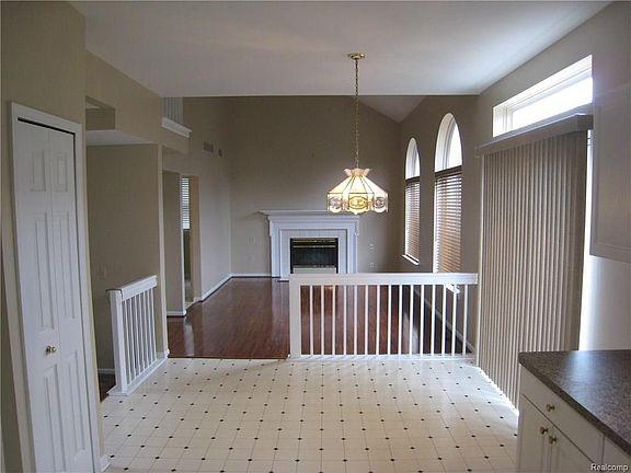 2nd image of 4681 Amberwood Ct