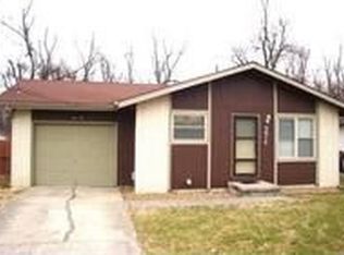 3015 W Pacific St, Springfield, MO 65802