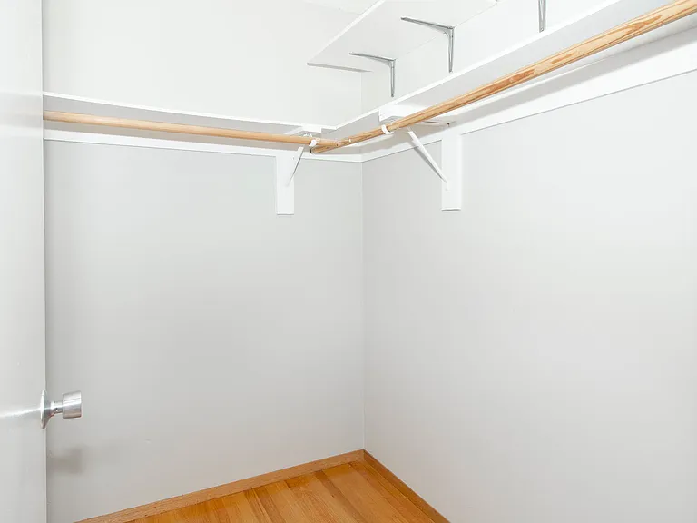 610 Clipper — Photo 10
