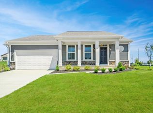 6107 Harrison Ln, Canal Winchester, OH 43110