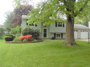 4860 Algonquin Trl, Stow, OH 44224