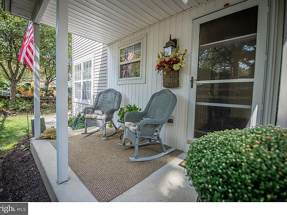 2nd image of 144 Lewisville Ct