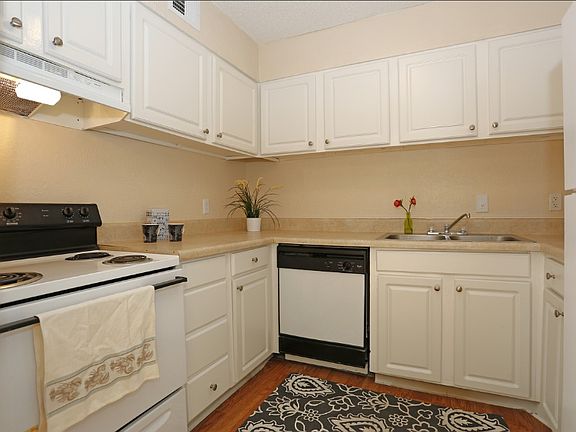 4th image of 6551 53rd Ave N APT 48