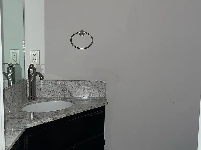 7800 N Hills Blvd #102 — Photo 15