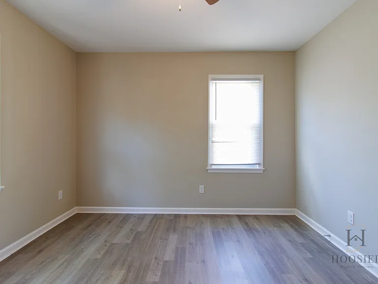 5838 Greenfield Ave — Photo 16