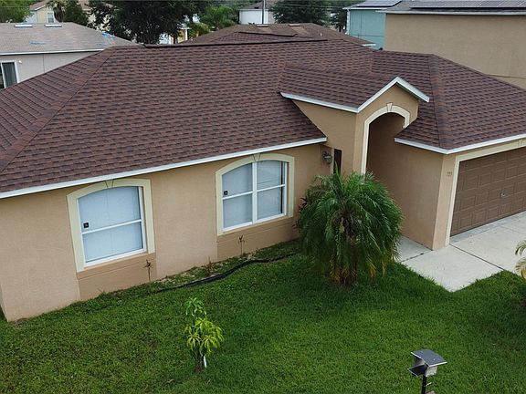 3rd image of 723 Parrot Ct #723