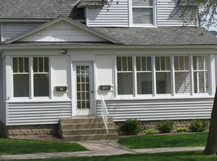 63 W 17th St, Holland, MI 49423
