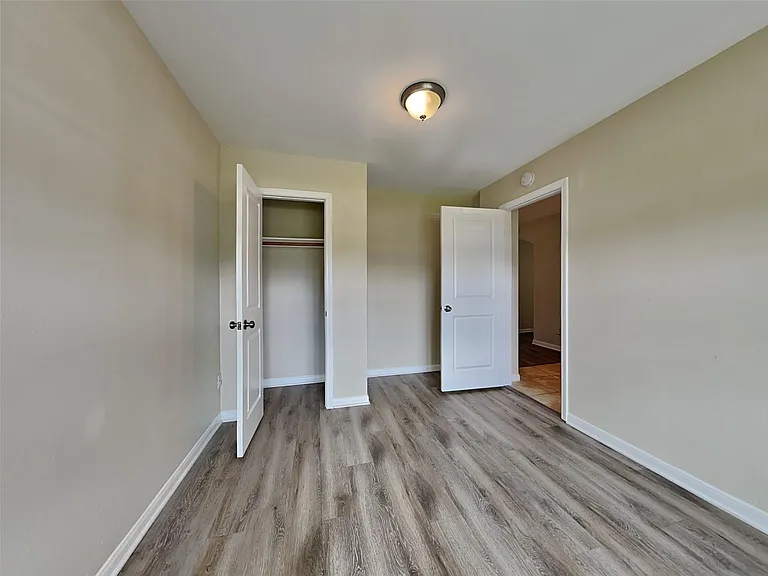 18011 Kinsale Valley Ln — Photo 11