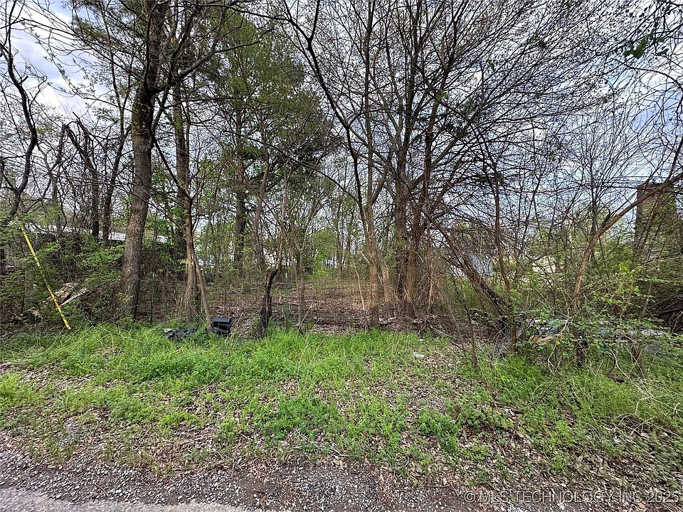 2nd image of SW 10th St
