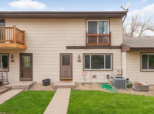 251 River Woods Ln, Burnsville, MN 55337