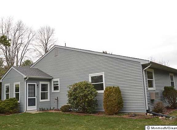 3rd image of 26 Easton Drive #B