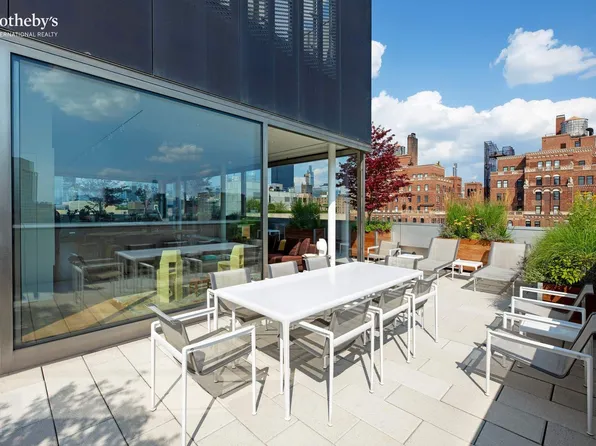 515 West 23rd Street image 5 of 26