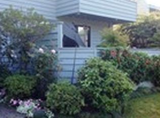 6531 106th Ave NE APT D, Kirkland, WA 98033