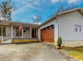 19 Turner Park Rd, Glenville, NY 12302