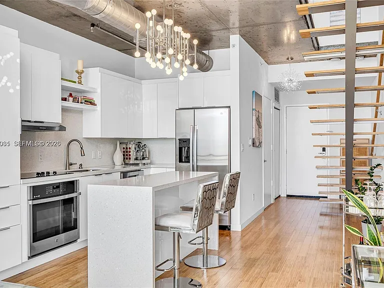690 SW 1st Ct #1709 — Photo 5