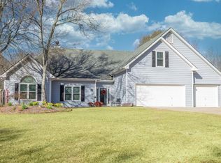 62 Wood Crest Ln, Hoschton, GA 30548
