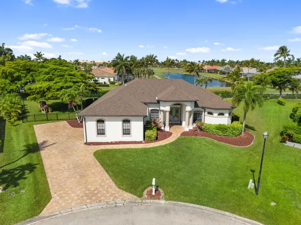 8990 Timber Run Ct, Fort Myers, FL 33908