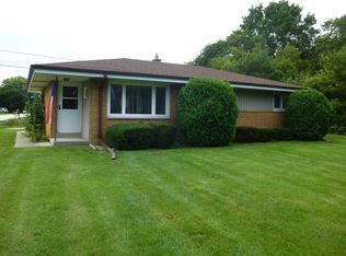 1801 Pine St, South Milwaukee, WI 53172