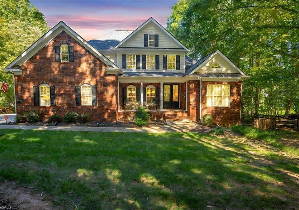 1st image of 128 Archbell Point Ln