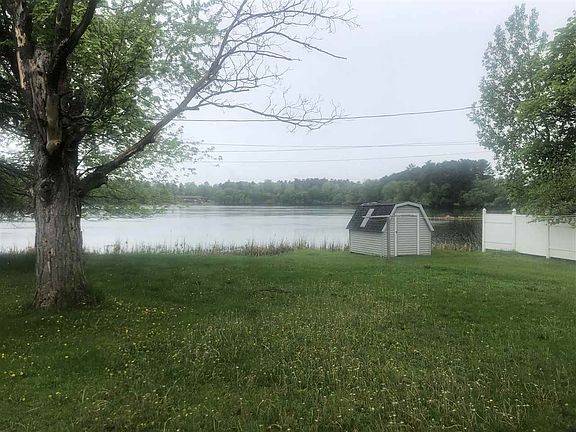 2nd image of 1110 Crystal Lake Blvd