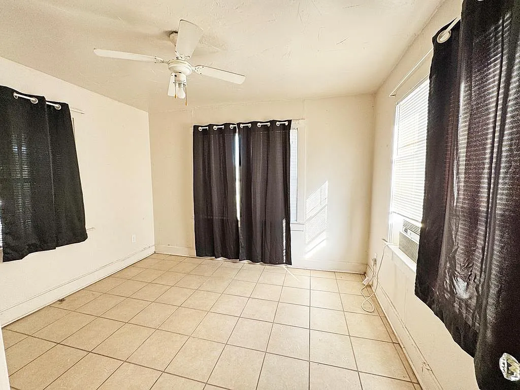 1 bed, 1.0 bath, $750 — Photo 4