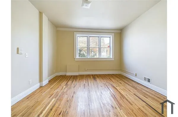 Building Photo - 413 Dodd St #1
