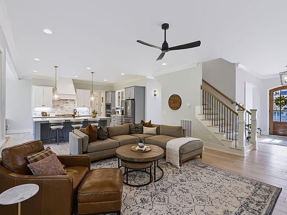 5th image of 97 Cottage Way
