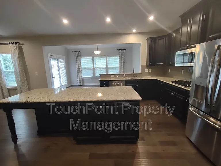 10474 Black Locust Ln — Photo 3