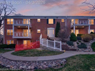 3333 Moores River Dr APT 702, Lansing, MI, 48911