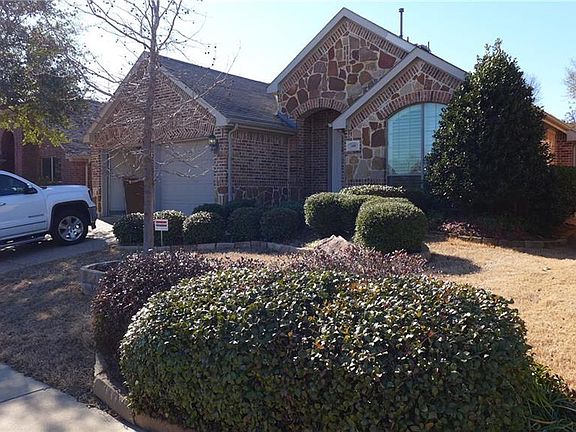 2nd image of 2408 Barranca Dr