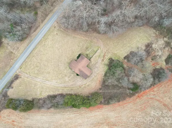 643 Alf Hoover Rd, Lincolnton, NC 28092