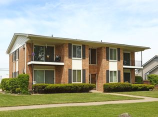 32870 Pardo Ave #103, Garden City, MI 48135
