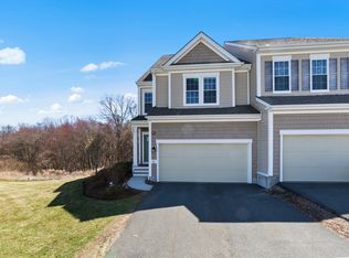 67 Spruce St, Hopkinton, MA 01748