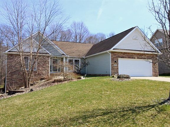5th image of 6333 Stoneridge Dr