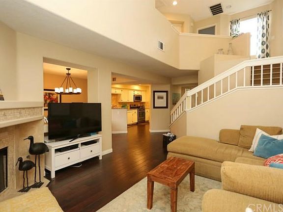4th image of 8030 E Goldenrod Ln
