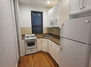 2512 University Ave APT D, Bronx, NY 10468
