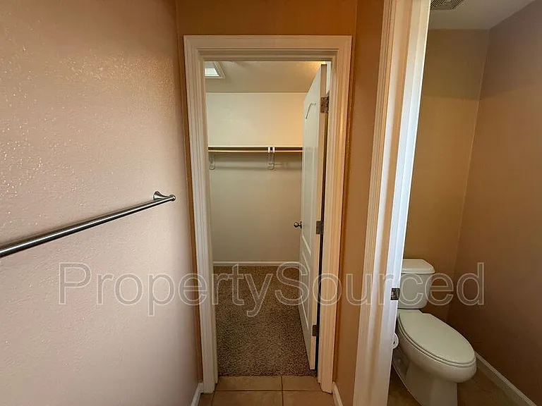 1688 Gathering Ln — Photo 34