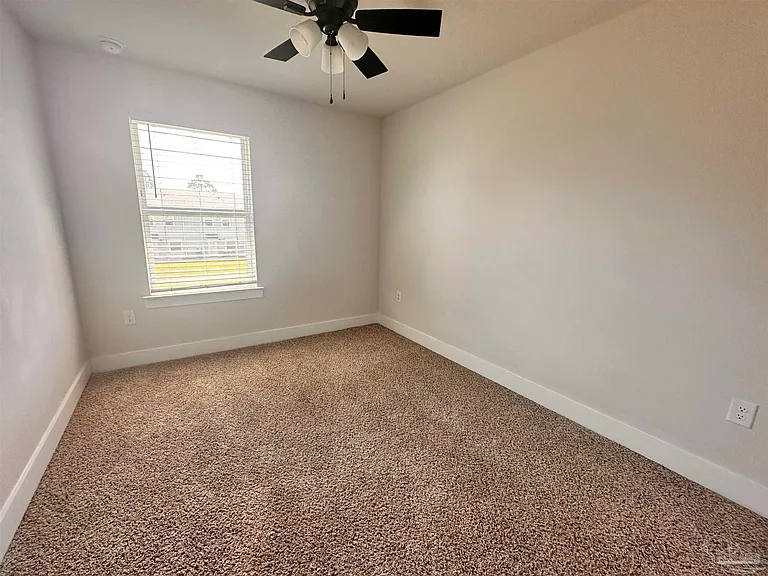 1542 Iroquois Ct — Photo 19