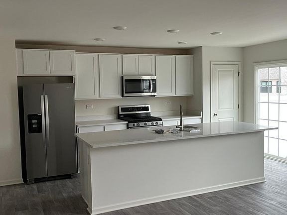 4th image of 2092 Canyon Creek Ct