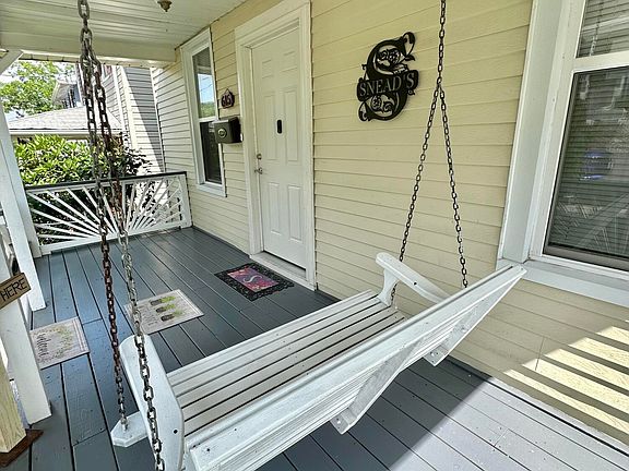 5th image of 615 Alleghany St