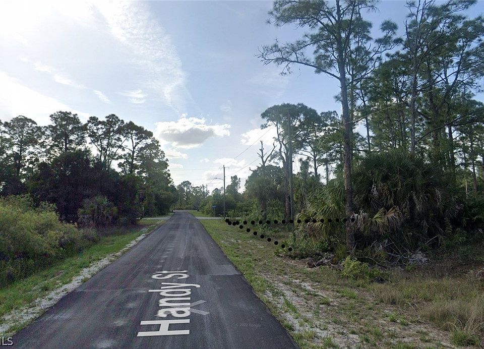 1st image of 327 Mangonia Ave