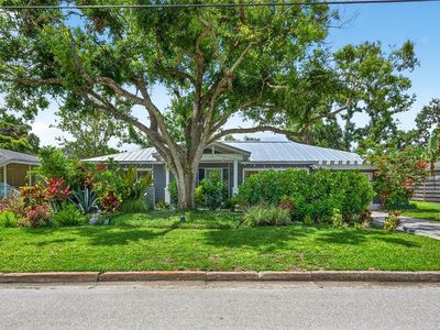 2460 Hillview St, Sarasota, FL, 34239