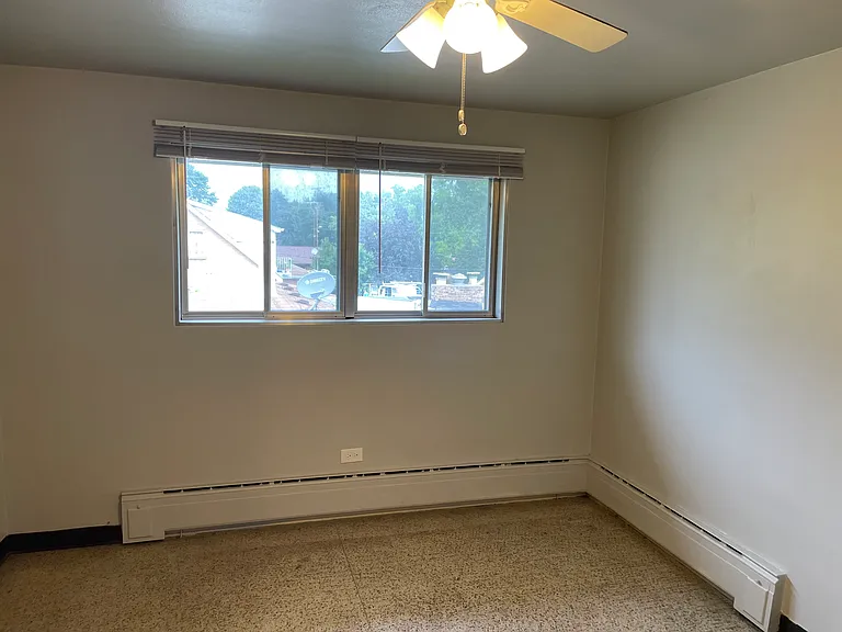 925 N Berwick Blvd #3 — Photo 5
