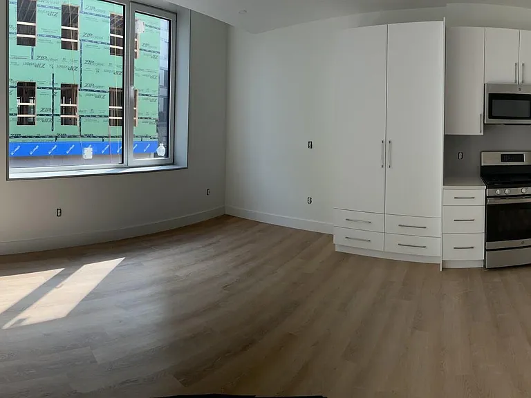 1127 Harrison Ave #218 — Photo 4